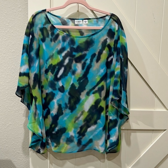 Cato blouse. Large flowing sleeves. Sheer top. - Picture 1 of 5